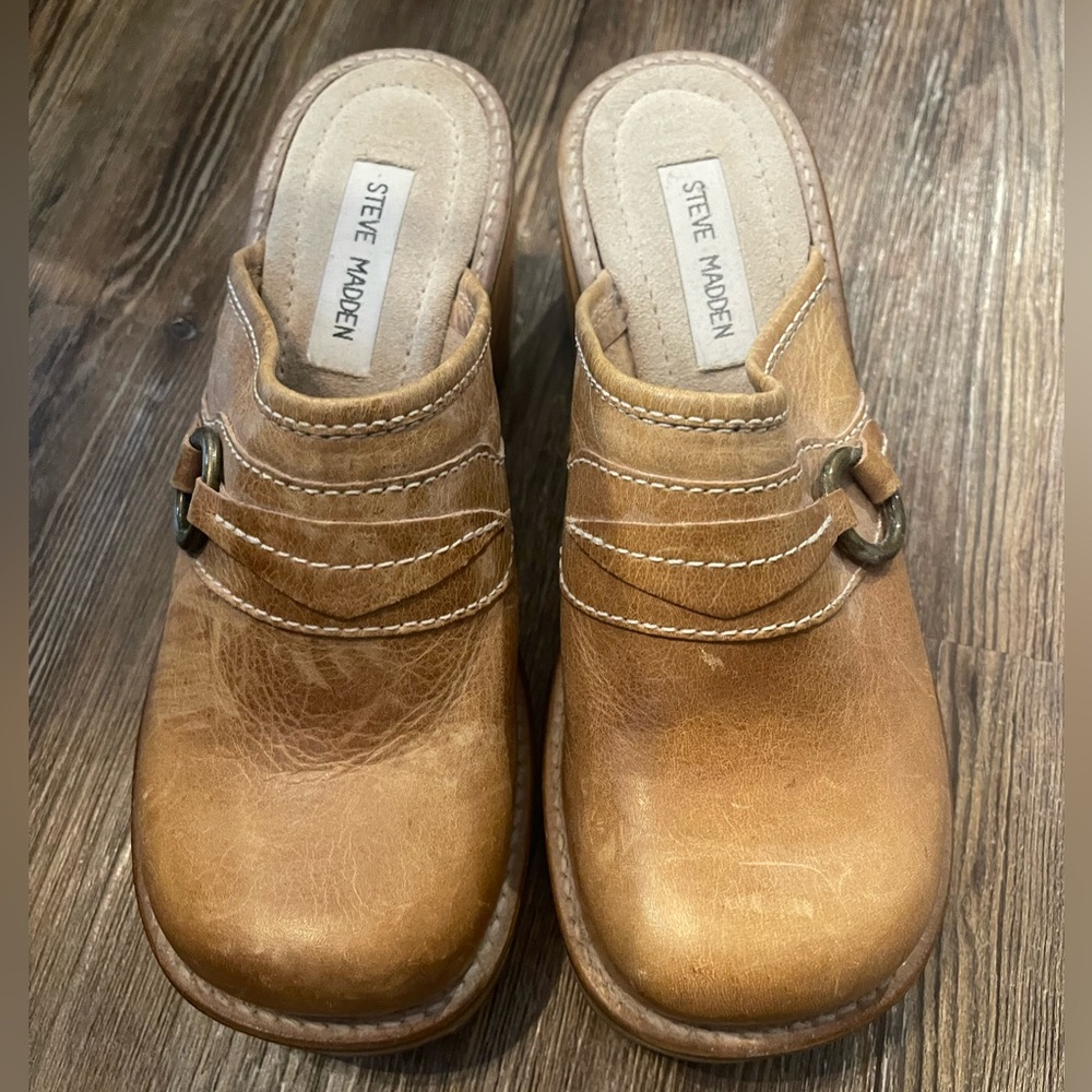 Steve Madden Y2K Platform MULA Size 8 (Tag in Photos)